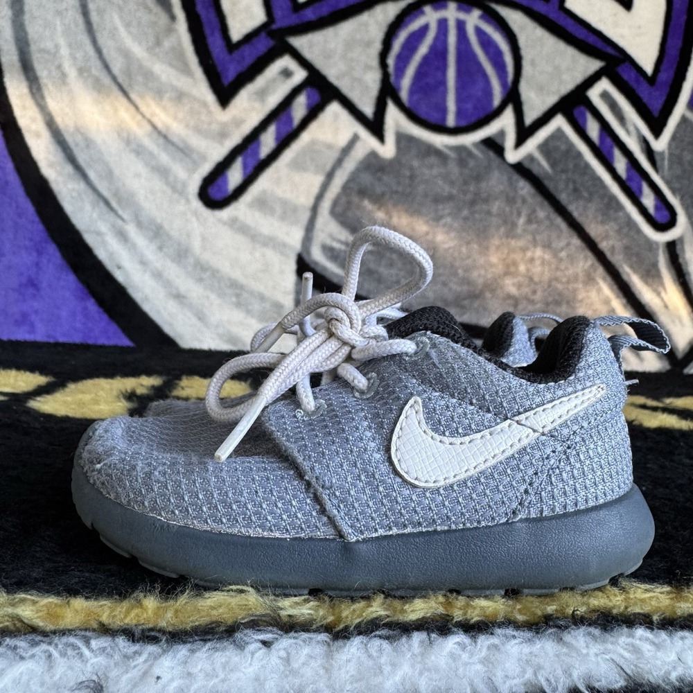 Size 6C - Nike Roshe Run TD 'Gray Volt' 2014 645778-015